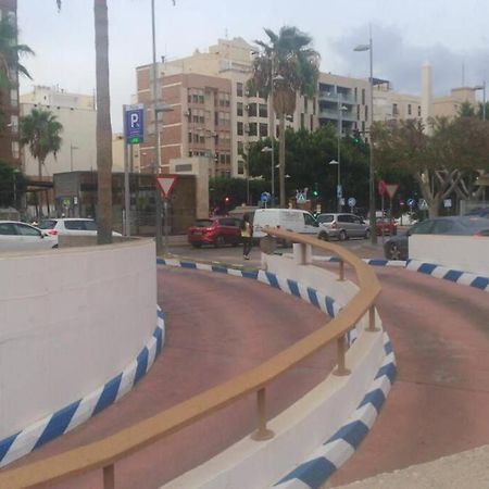 Precioso Piso En Almeria Centro Con Parking Gratis Zewnętrze zdjęcie